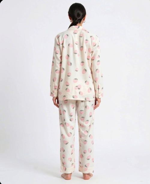 STRAWBERRY PRINTED SUMMER CRINKLE NIGHTSUITE